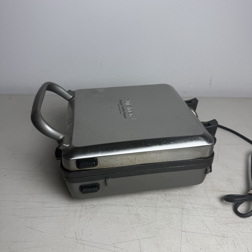Cuisinart WAF300 1200 W Belgian Waffle Maker - Stainless Steel Non-Stick Works - Picture 5 of 9